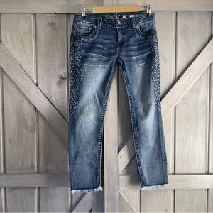 Miss me ankle skinny‎ jeans, size 29 frayed hem basketweave embroidered legs